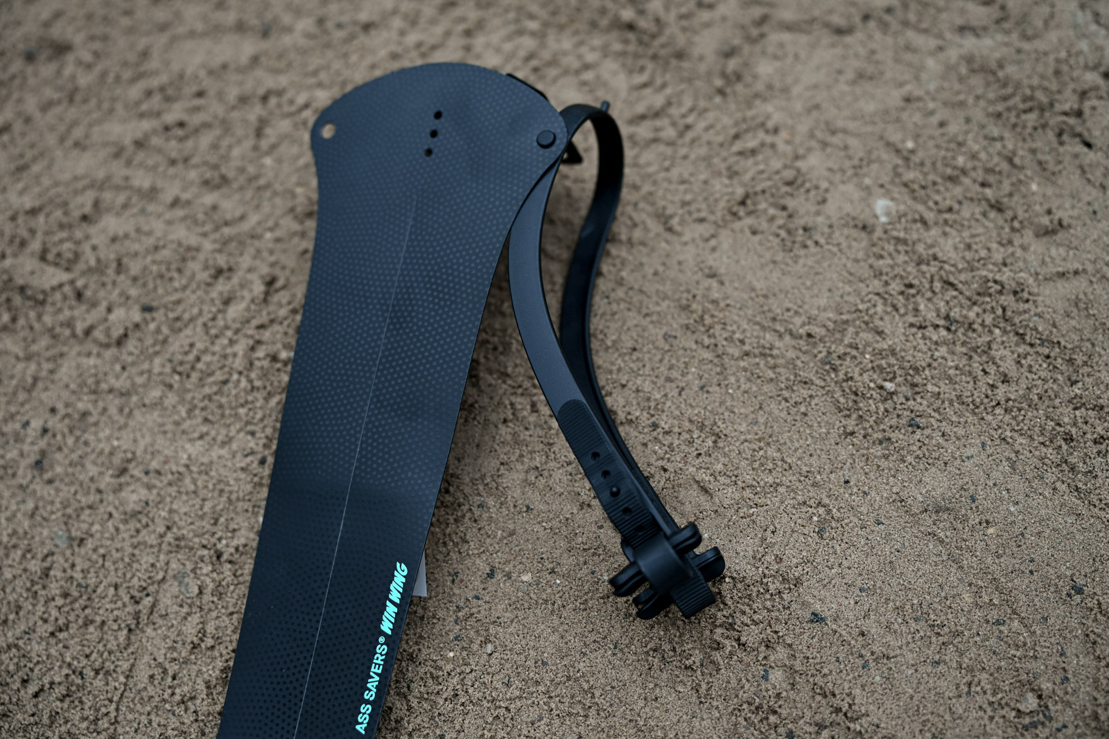 Крылья Ass Savers Win Wing Gravel 2  Black dots