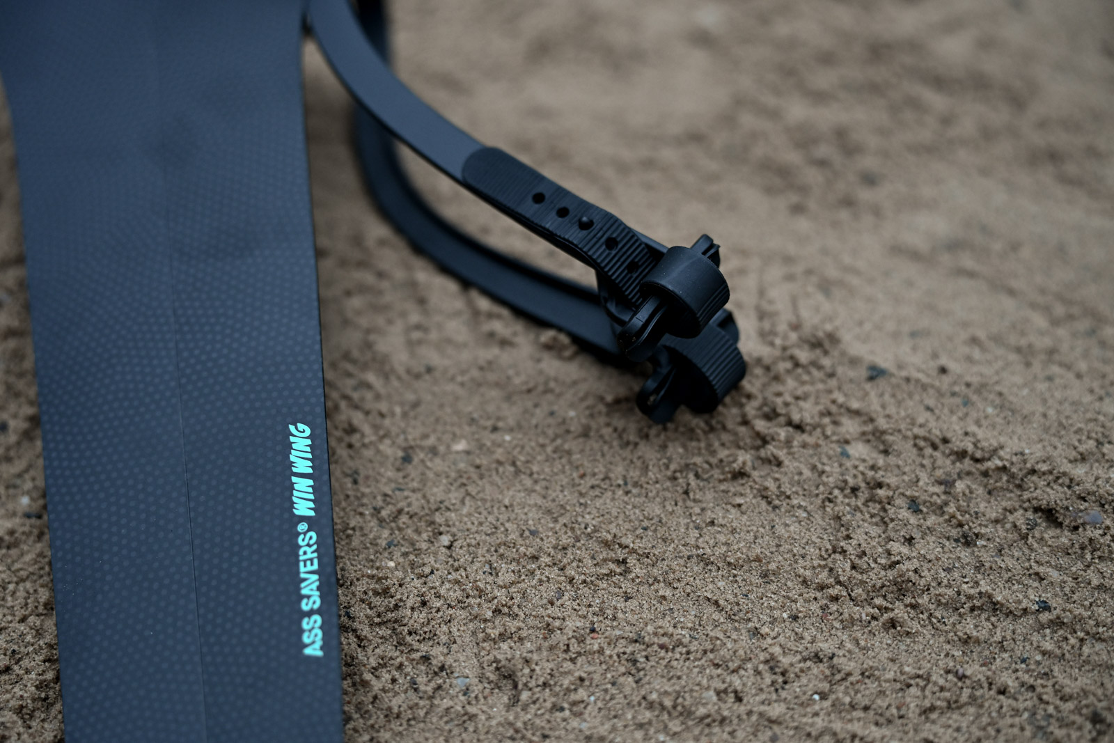 Крылья Ass Savers Win Wing Gravel 2  Black dots