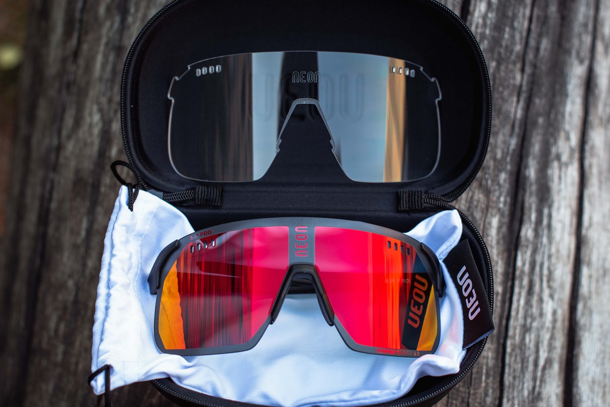Очки Neon Air Pro cat.3 Black/Red