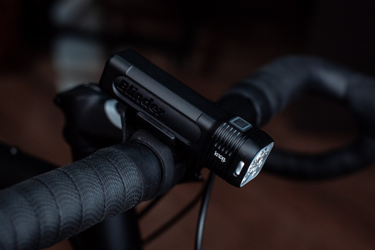 Комплект фонарей Knog Blinder 1300 & Blinder R-150