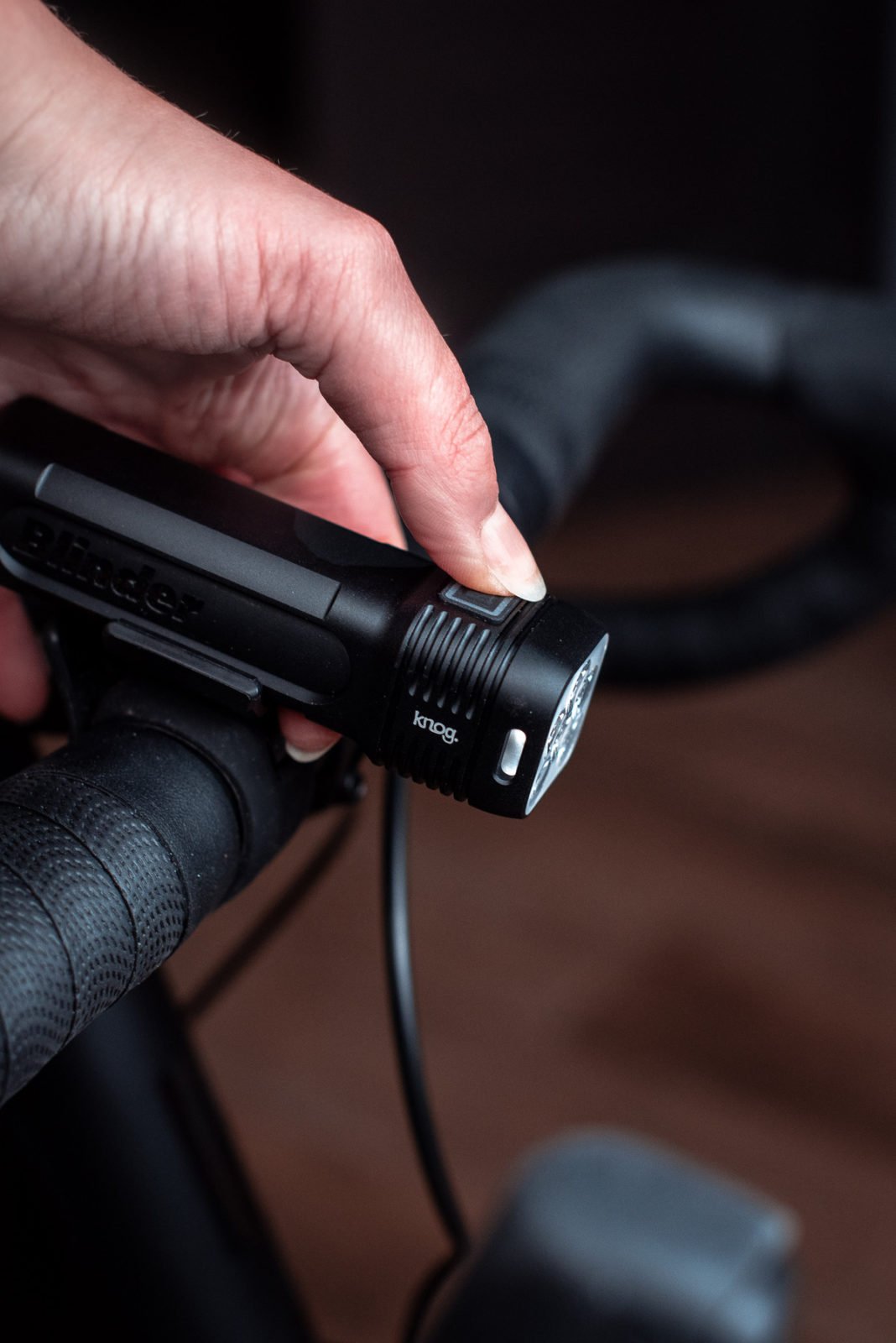 Комплект фонарей Knog Blinder 1300 & Blinder R-150