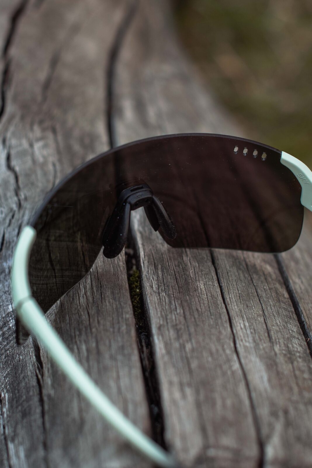 Очки Neon Sky 2.0 AIR cat.3 Salvia Black/Green