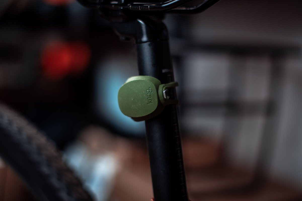 Фонарь задний Knog Frog V3 Rear Army Jacket Green