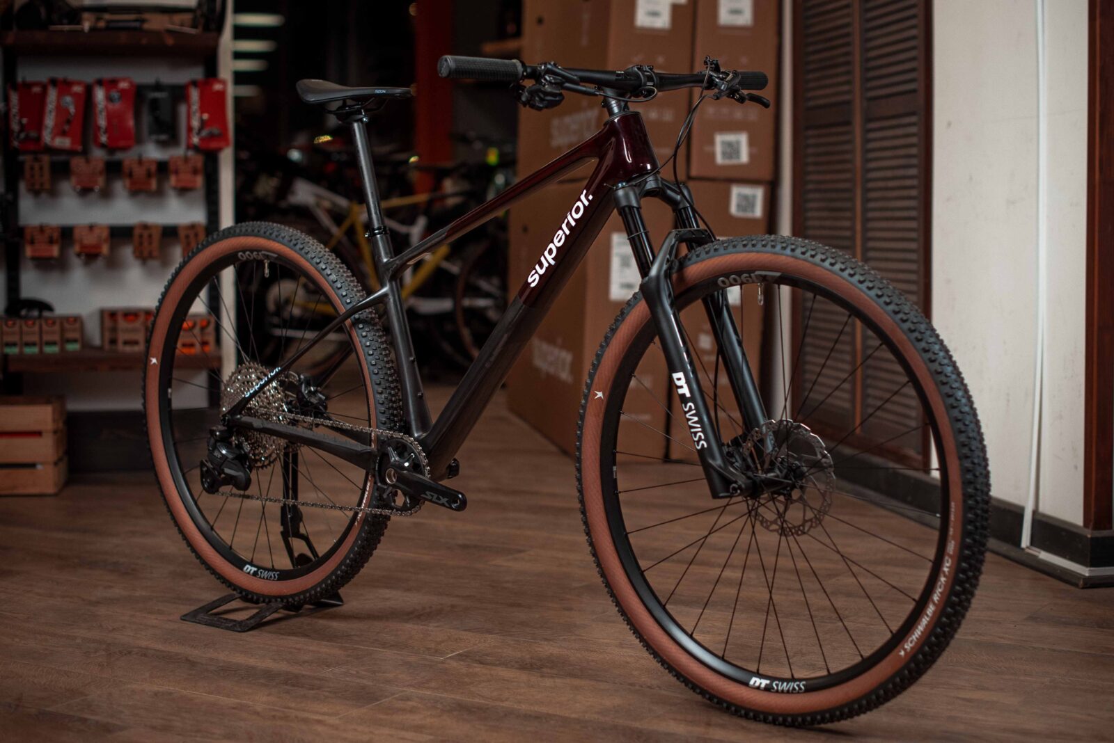 Велосипед Superior XP 9.6 Matte Carbon/Red Carbon
