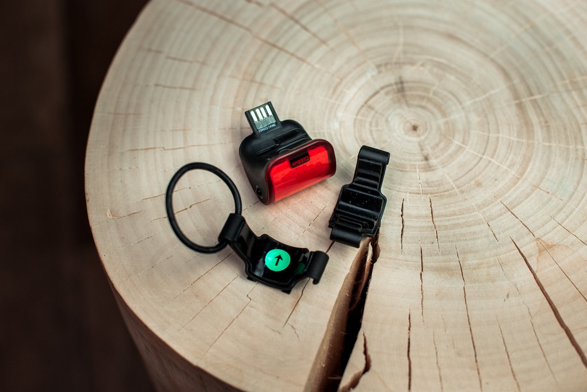 Фонарь задний Knog Cobber Mini Rear