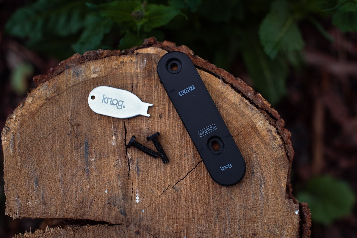 Сигнализация и трекер Knog Scout