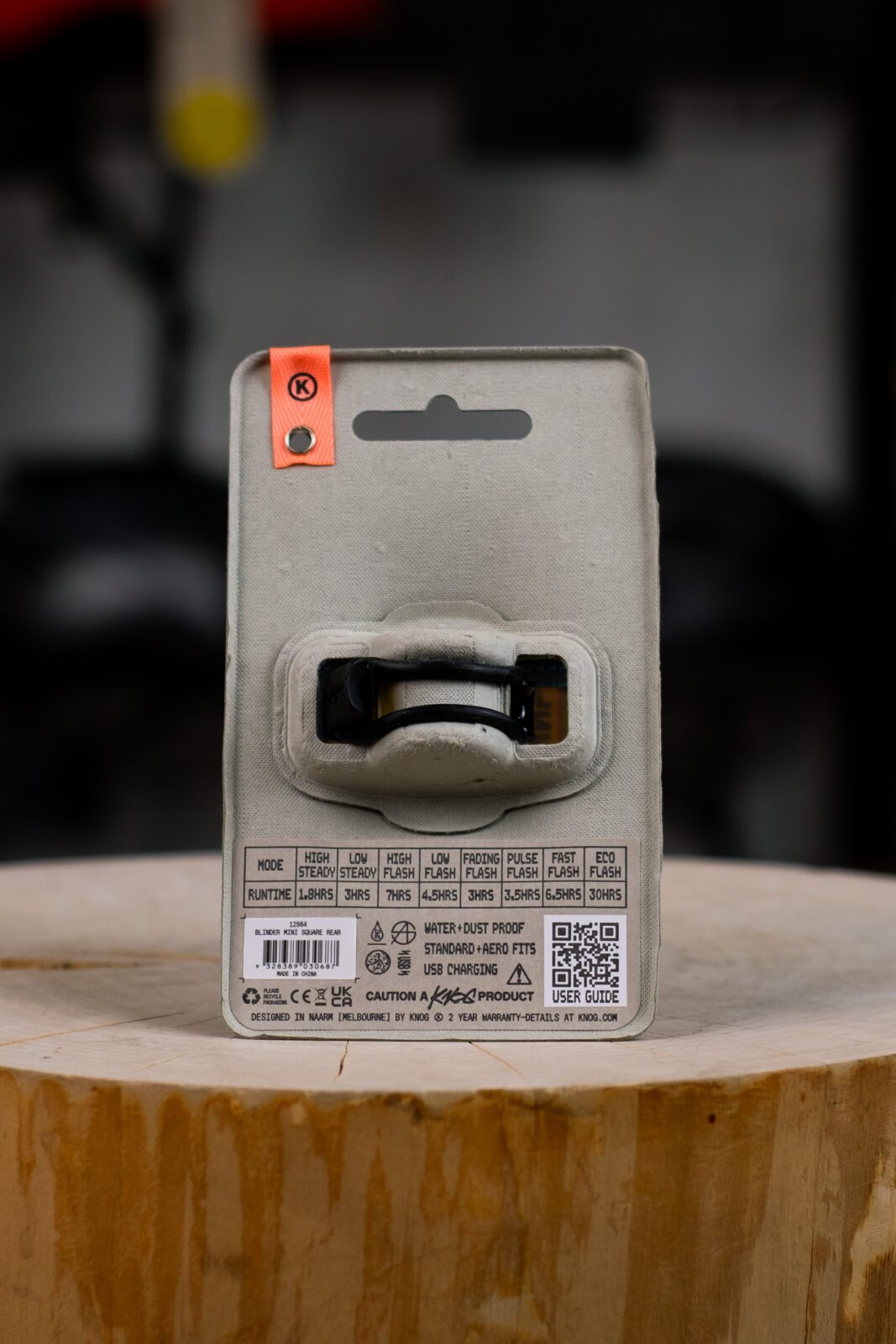 Фонарь задний Knog Blinder Mini Square Rear