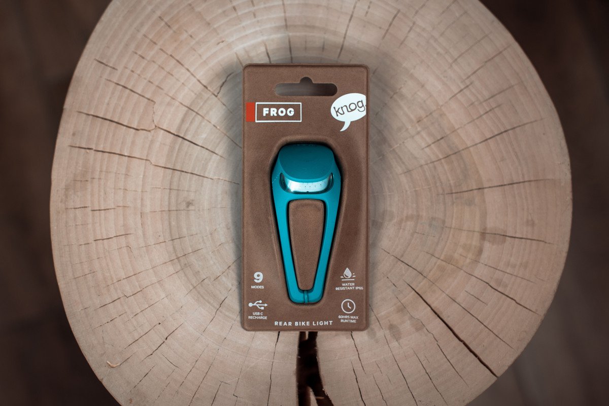 Фонарь задний Knog Frog V3 Rear Awesome Aquamarine