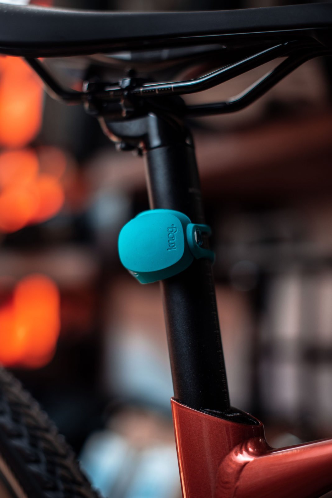 Фонарь задний Knog Frog V3 Rear Awesome Aquamarine