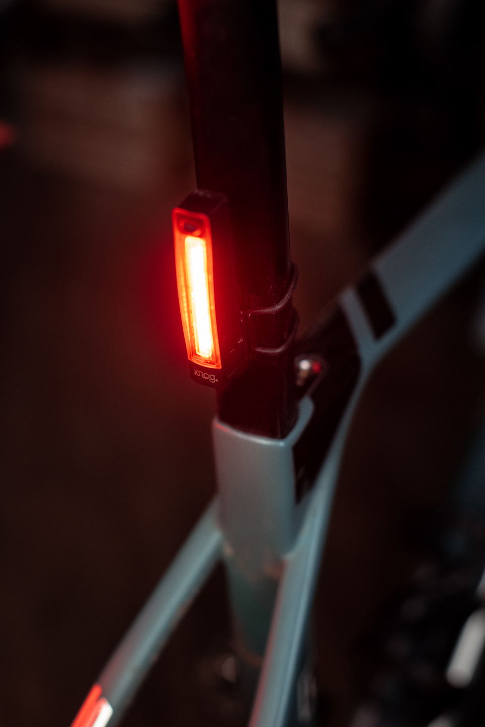 Фонарь задний Knog Plus Rear