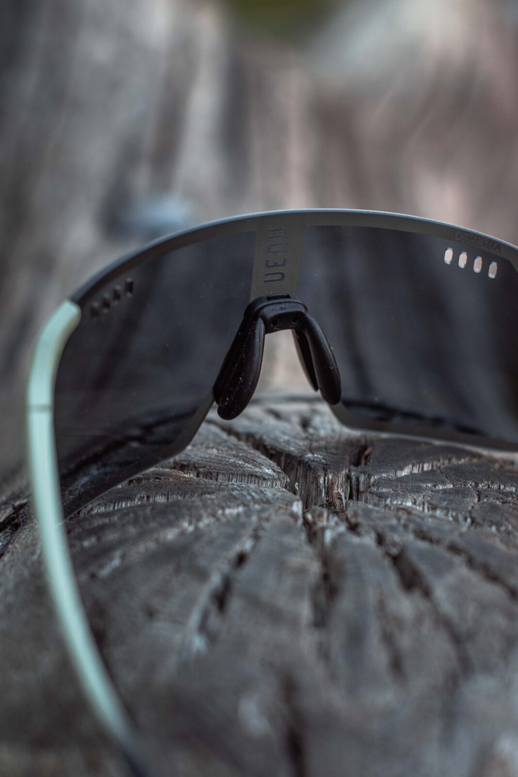 Очки Neon Air Pro cat.3 Salvia Black/Bronze Limited