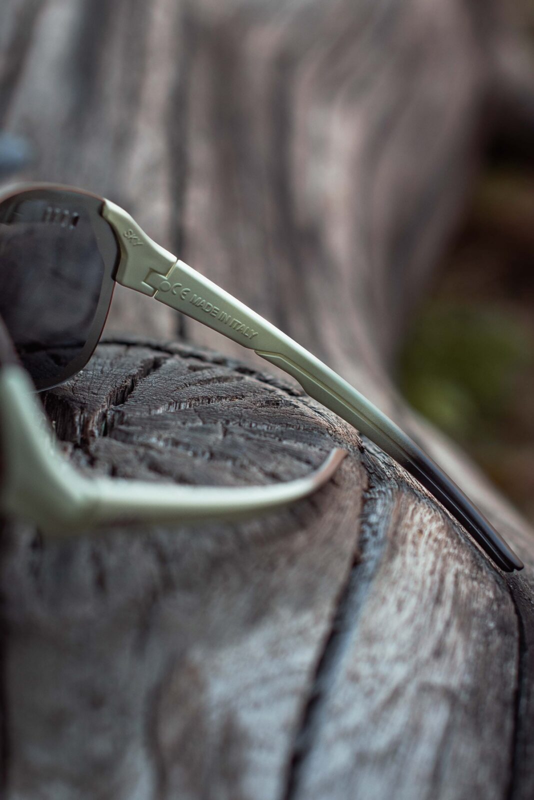 Очки Neon Air Pro cat.3 Salvia Black/Bronze Limited