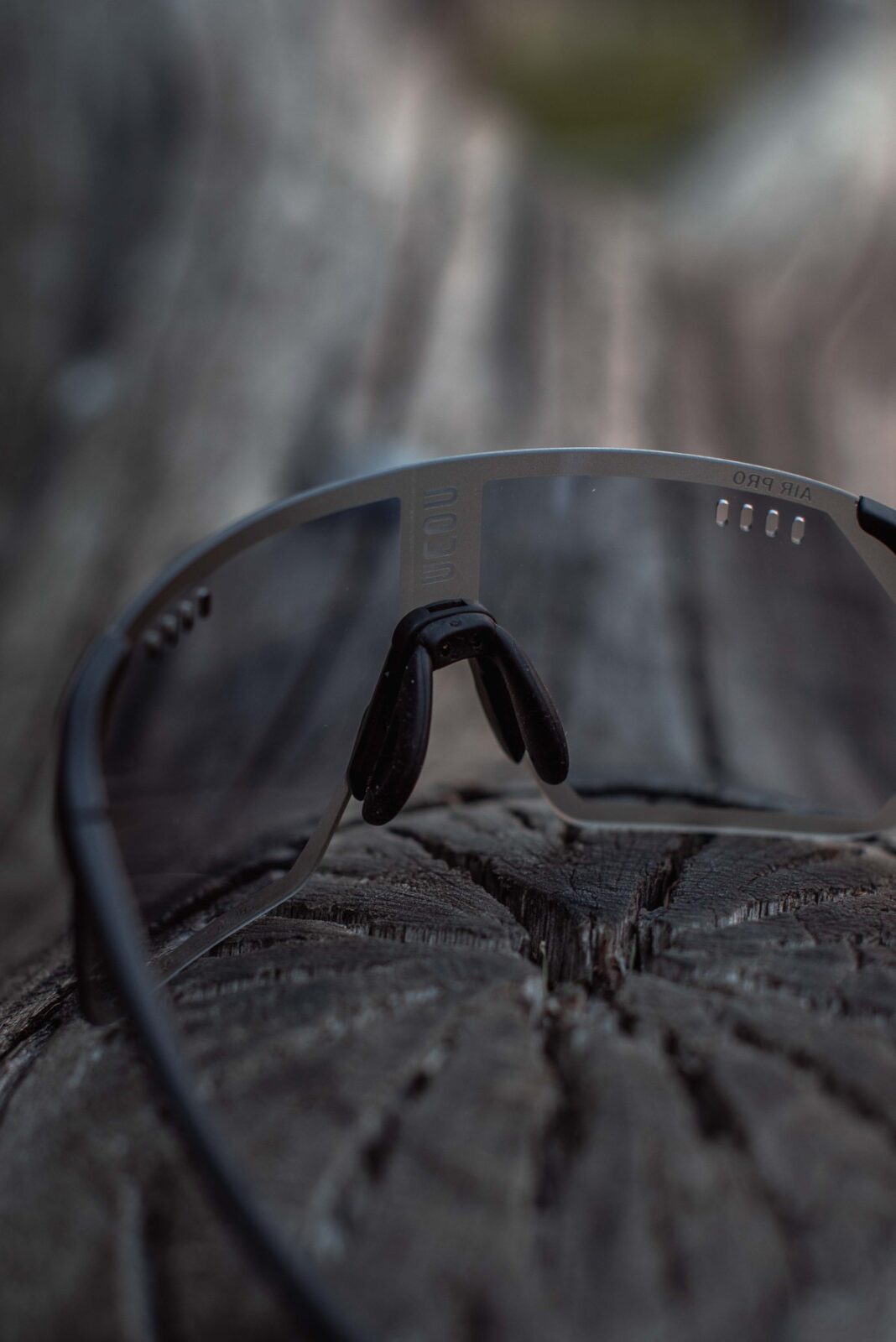 Очки Neon Air Pro (Photochrom) Black/Bronze