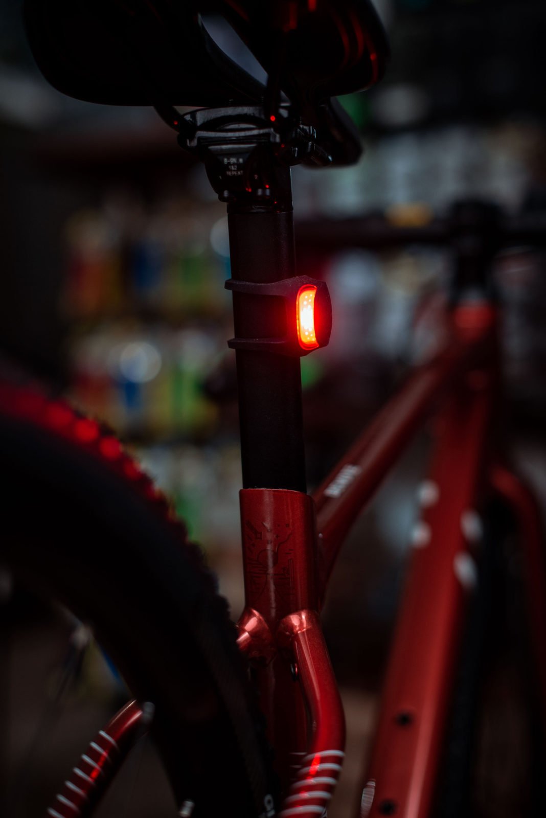 Фонарь задний Knog Frog V3 Rear Spider Black
