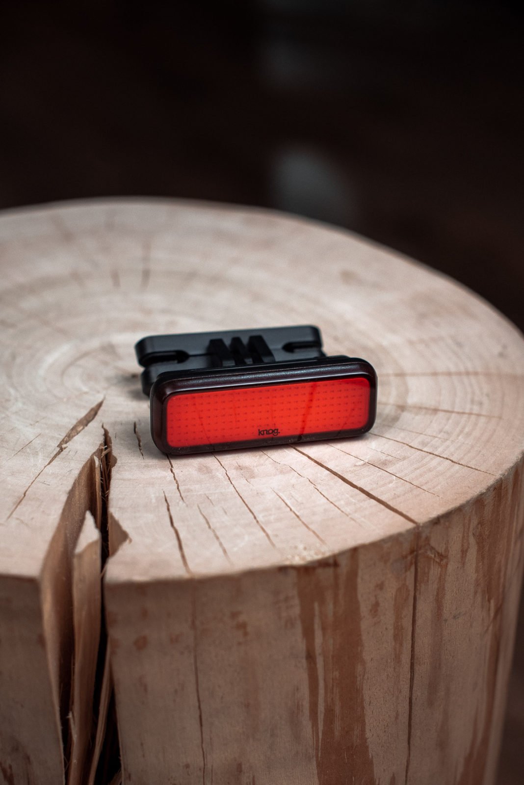 Фонарь задний Knog Blinder Link Saddle Mount