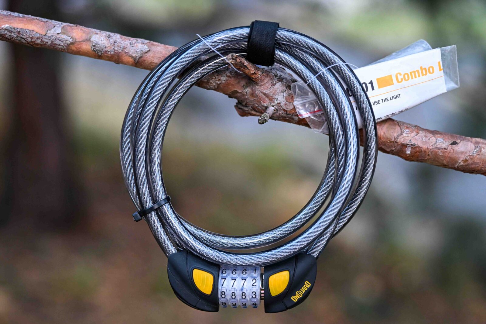 Велозамок тросовый OnGuard Akita Combo
