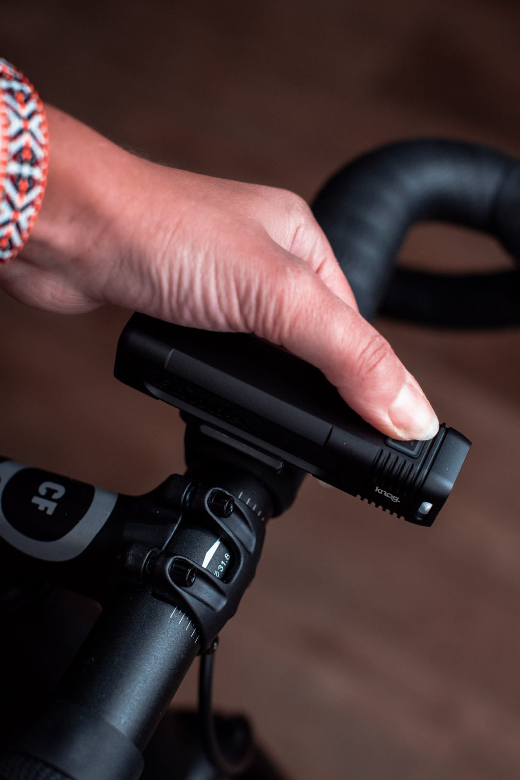 Комплект фонарей Knog Blinder 900 & & Mid Cobber