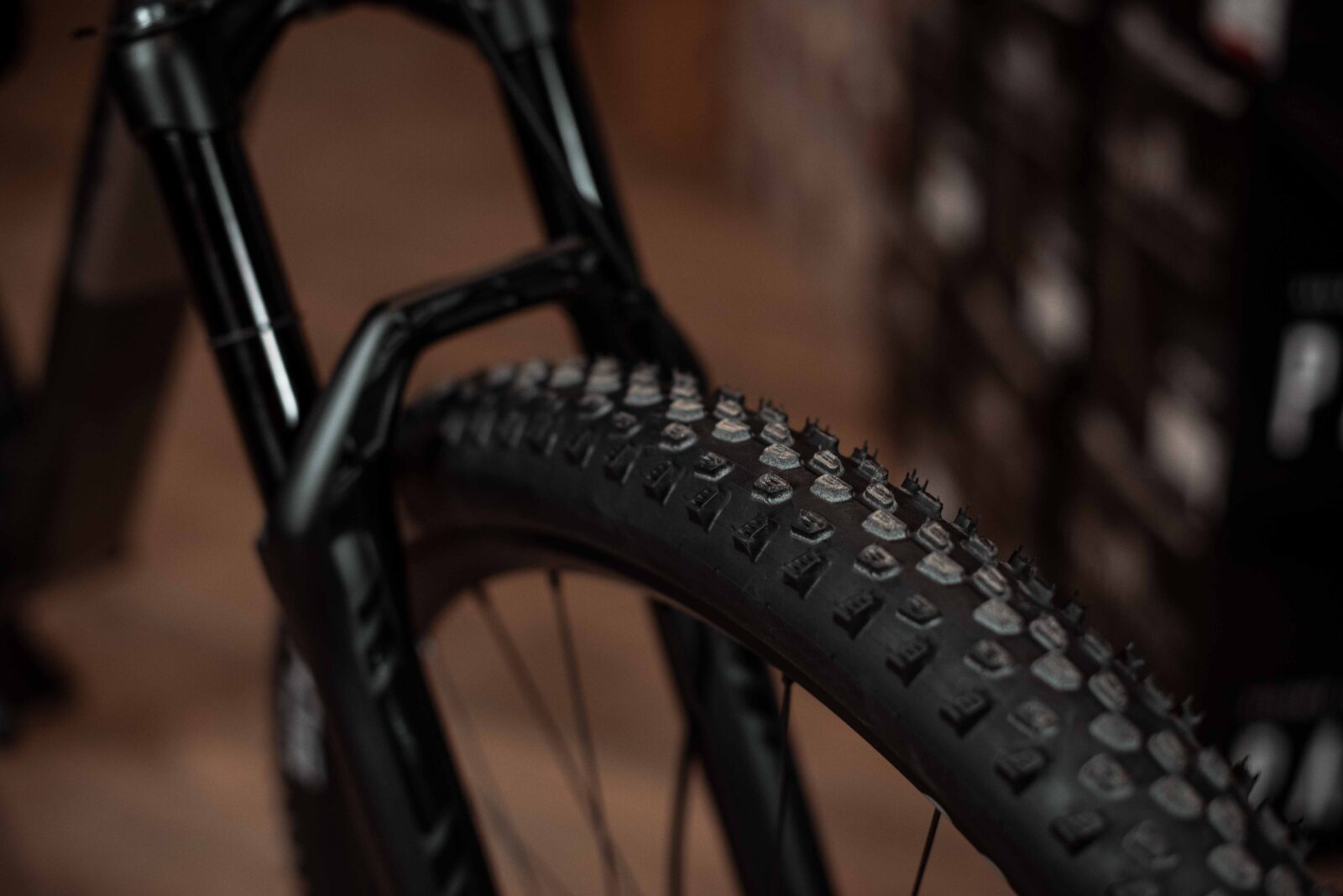 Велосипед Superior XF 9.7 RC Matte Carbon/Smoke Chrome