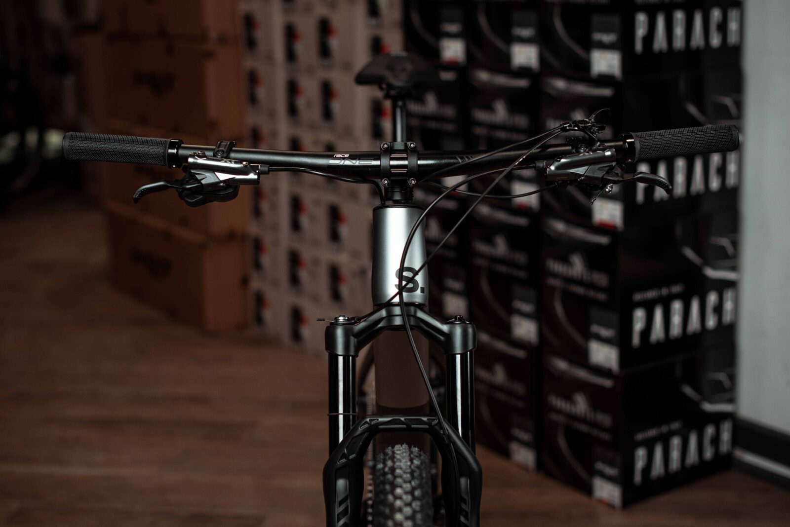 Велосипед Superior XF 9.7 RC Matte Carbon/Smoke Chrome