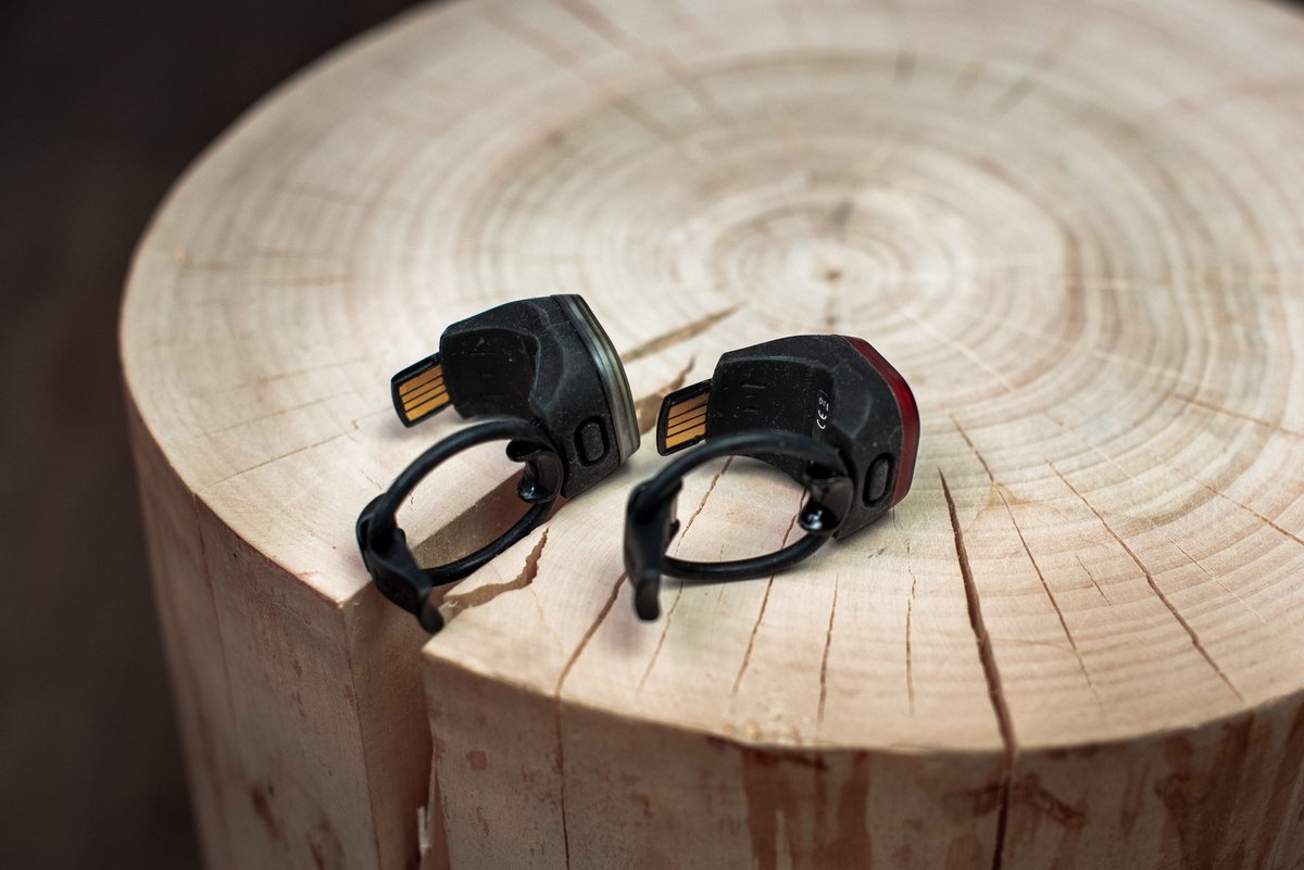 Комплект фонарей Knog Blinder Mini Square Twinpack