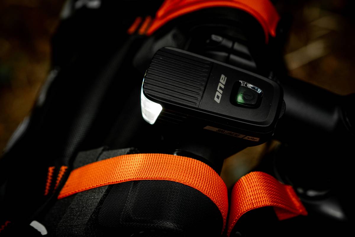 Фонарь передний One F.Light 50