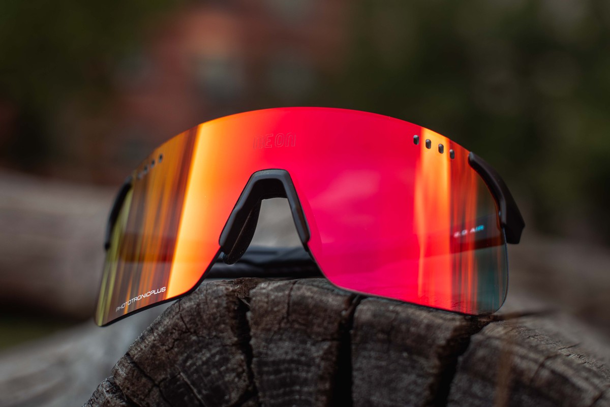 Очки Neon Sky 2.0 AIR (Photochrom) Black/Red
