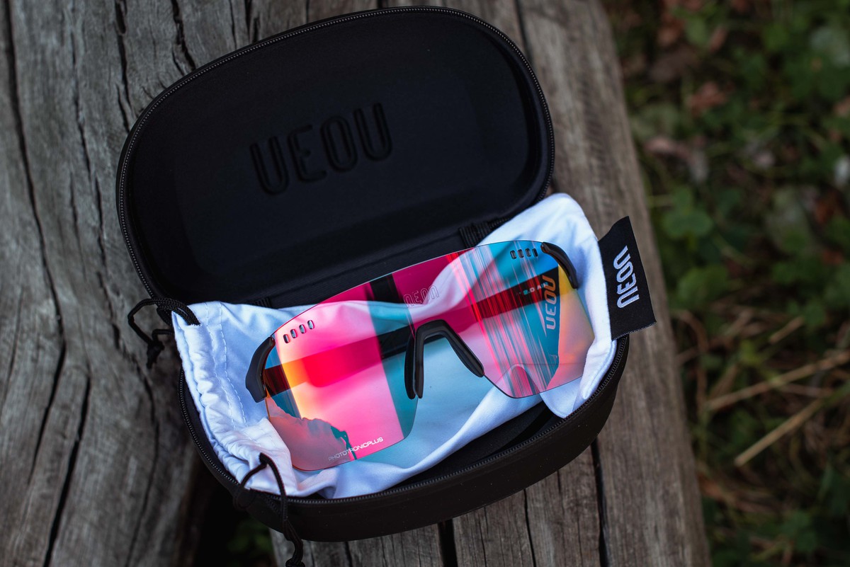 Очки Neon Sky 2.0 AIR (Photochrom) Black/Red