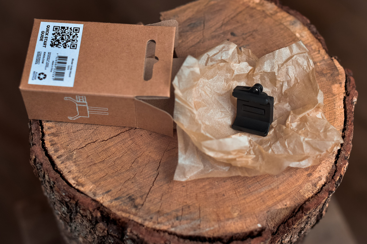 Крепление и переходник Knog Blinder GoPro Mount