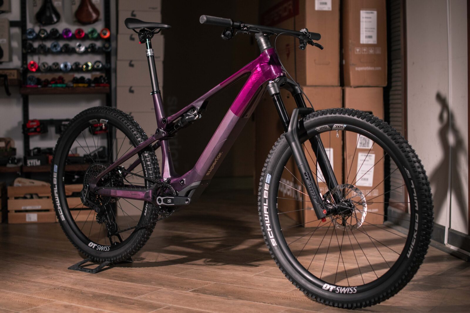 Велосипед Superior iXF 9.8 Matte Carbon Berry