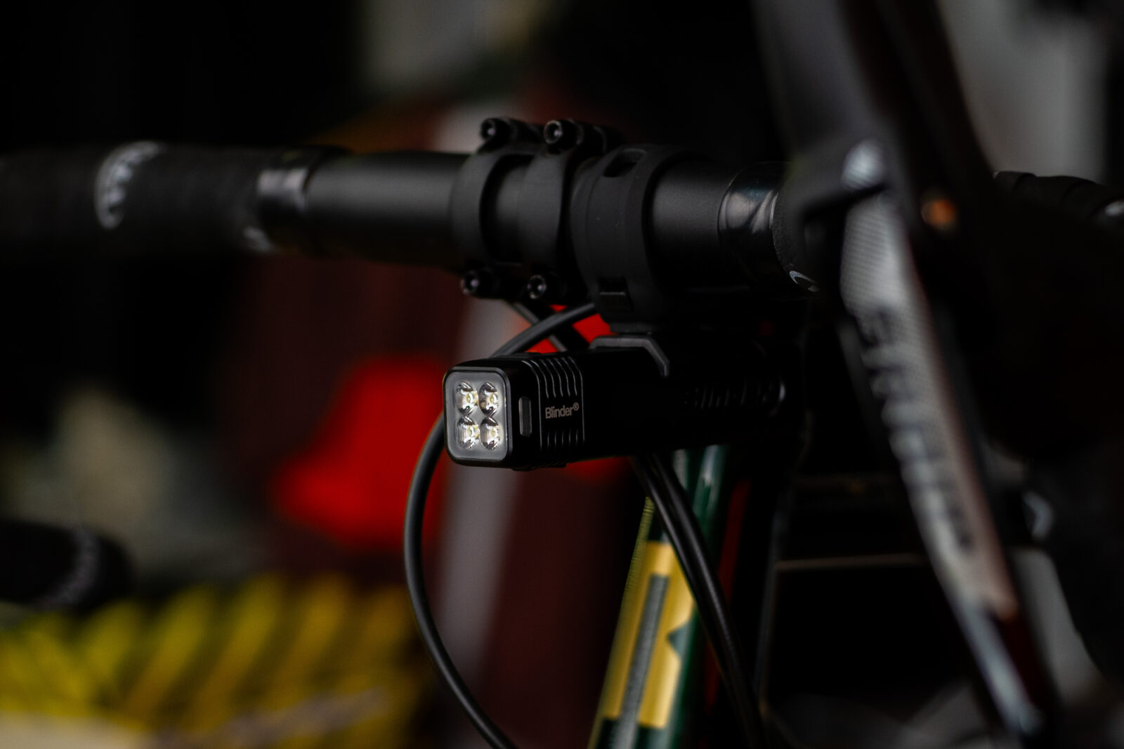 Крепление и переходник Knog Blinder Flex Mount