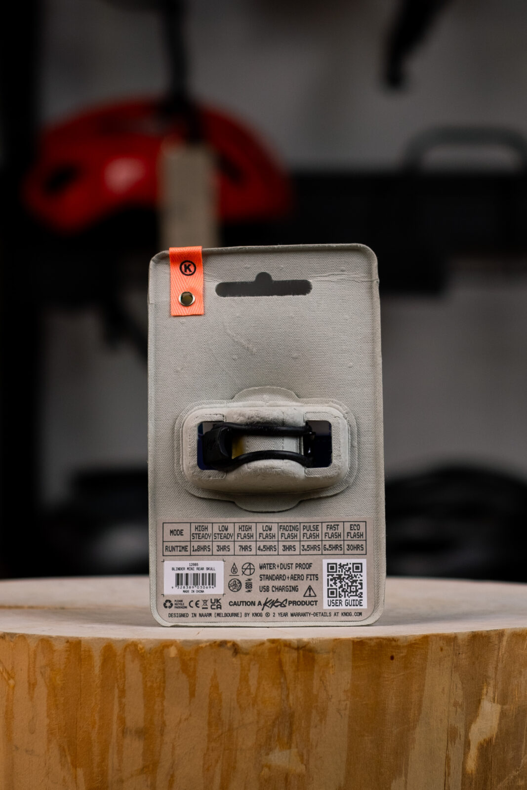 Фонарь задний Knog Blinder Mini Skull Rear