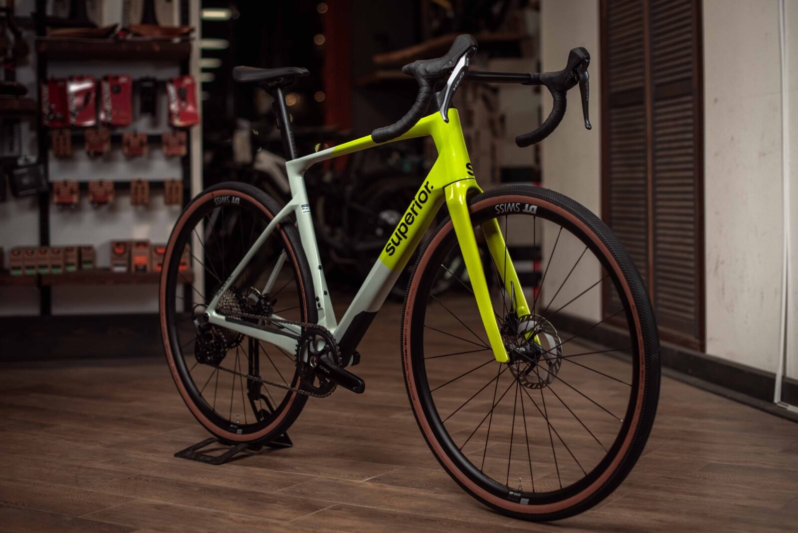 Велосипед Superior XR 9.7 GR Gloss Grey/Racing Yellow